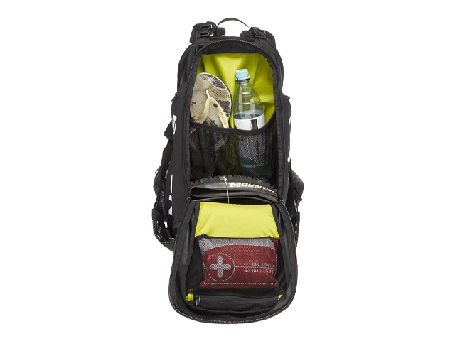 Ergon backpack BX4 Evo with many practical inside pockets.