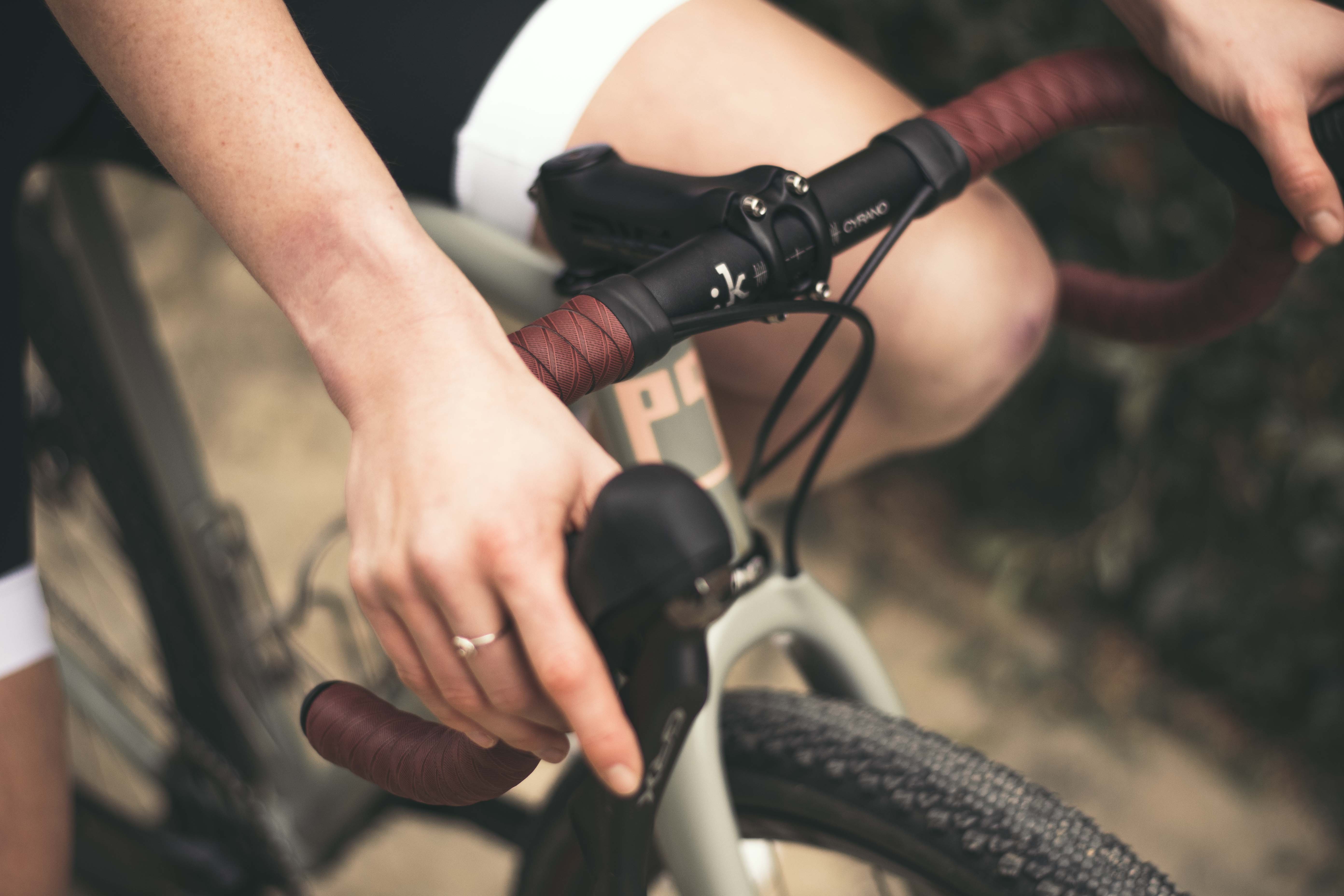 Numb Hands While Cycling What to Do? | Ergon Bike Numb Hands While Cycling What to Do? | Ergon Bike