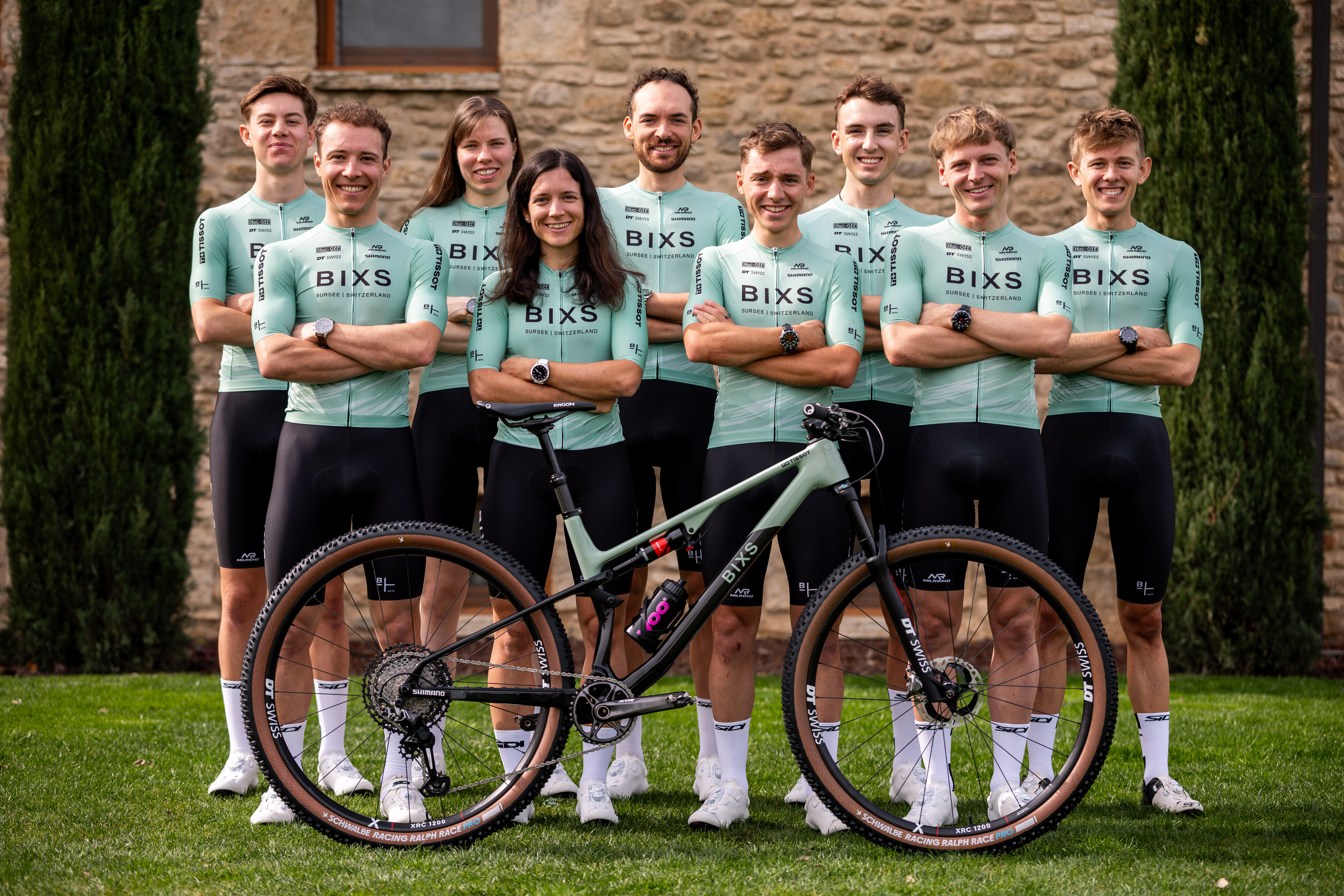 Alle Fahrer von Team Bixs.